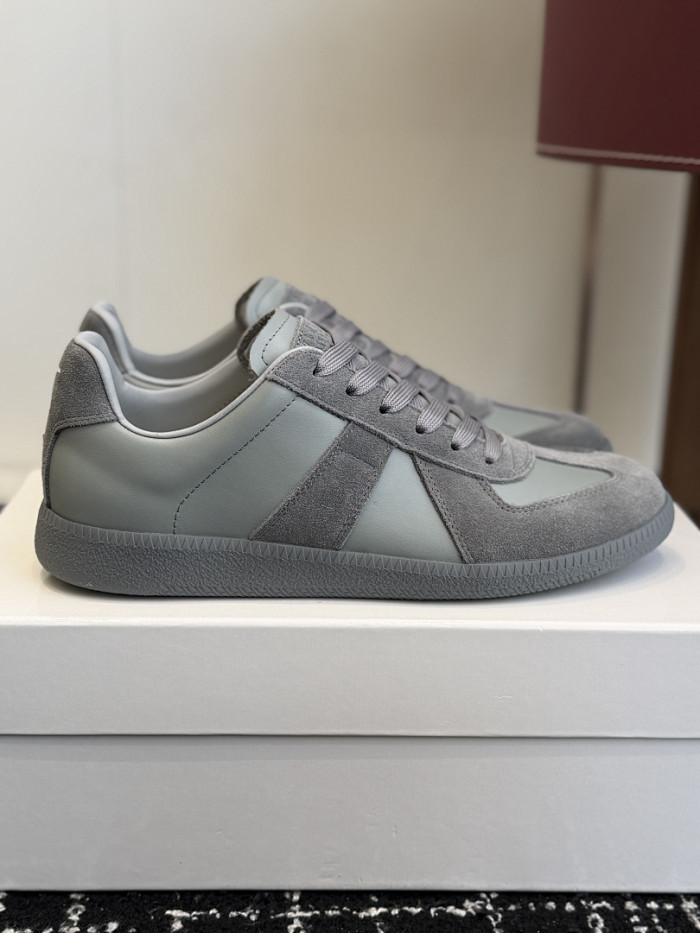 Ma1s0n Marg*e1a CALFSKIN S57WS0360
