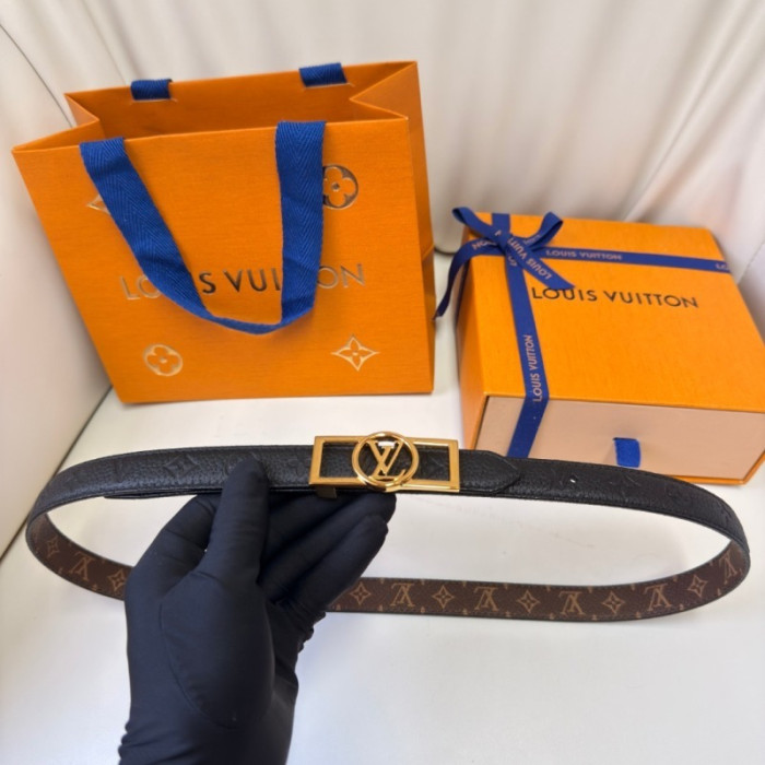 L*V Belt 32