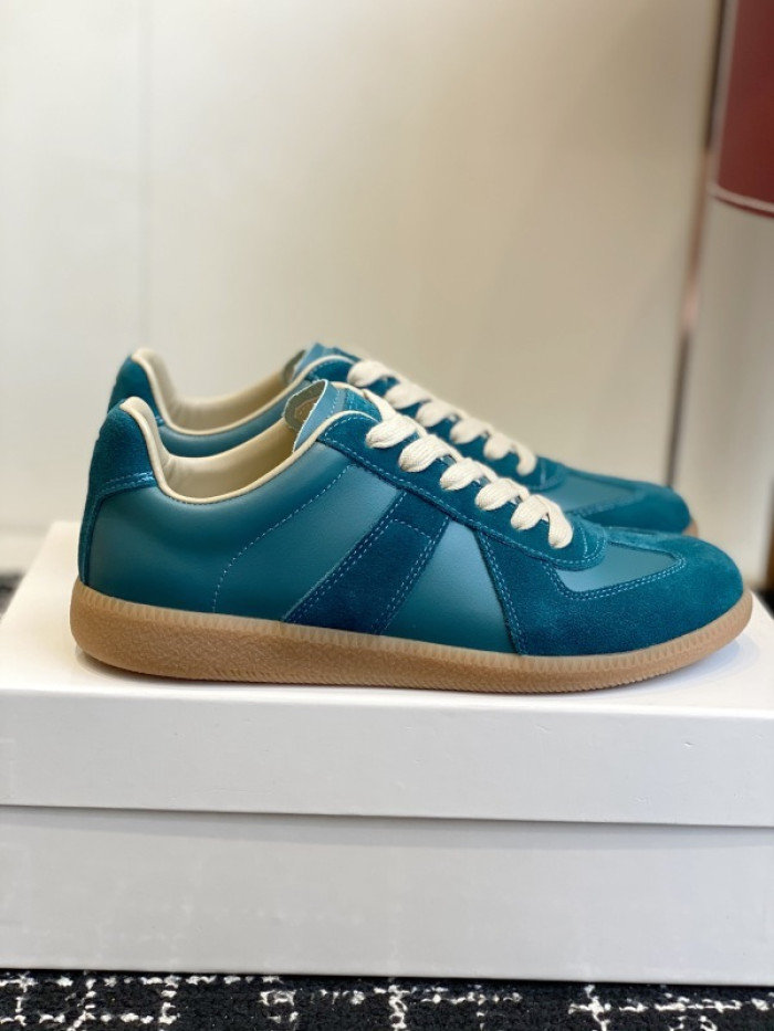 Ma1s0n Marg*e1a CALFSKIN S57WS0340