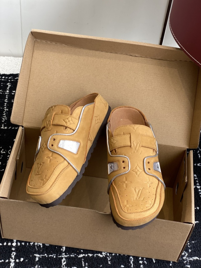 B1RKENSTOCK Sandals BK10