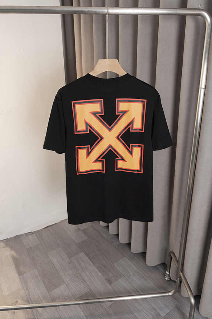 OFF WH1TE T-SHIRT W011