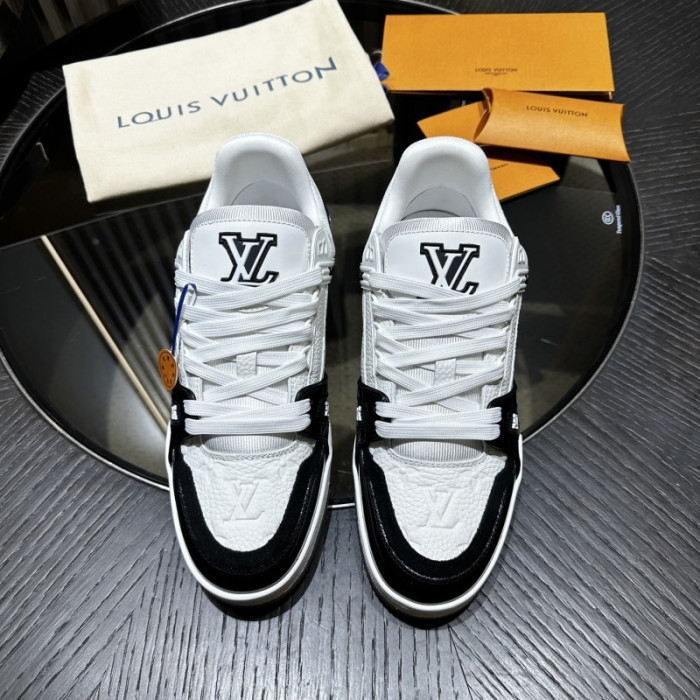 LV snekaers L0000666