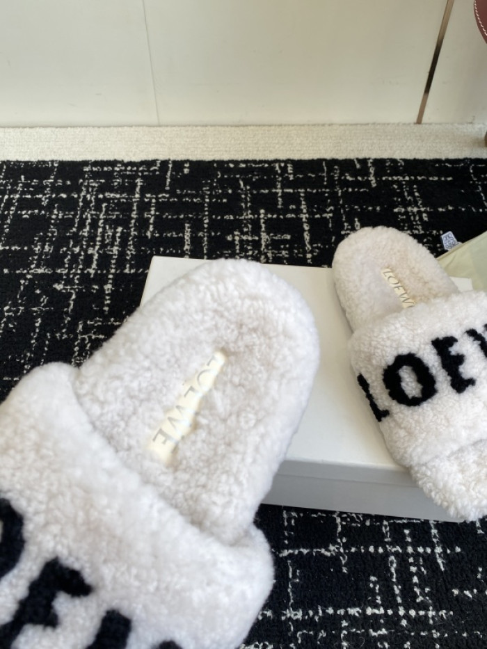 L0EWE Sandal LWS04