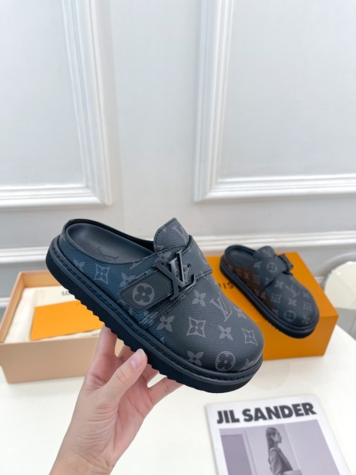 L&V sandal 243