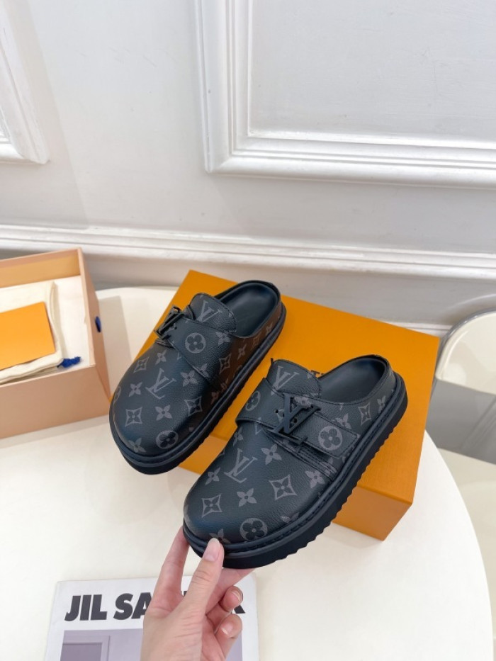 L&V sandal 243