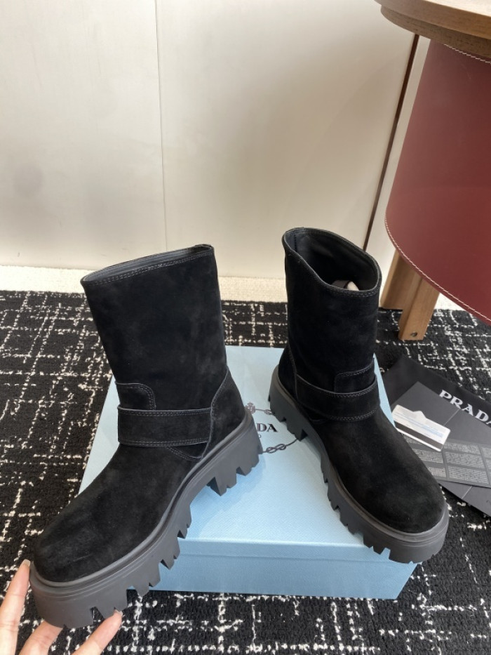 PRAD* boots P226