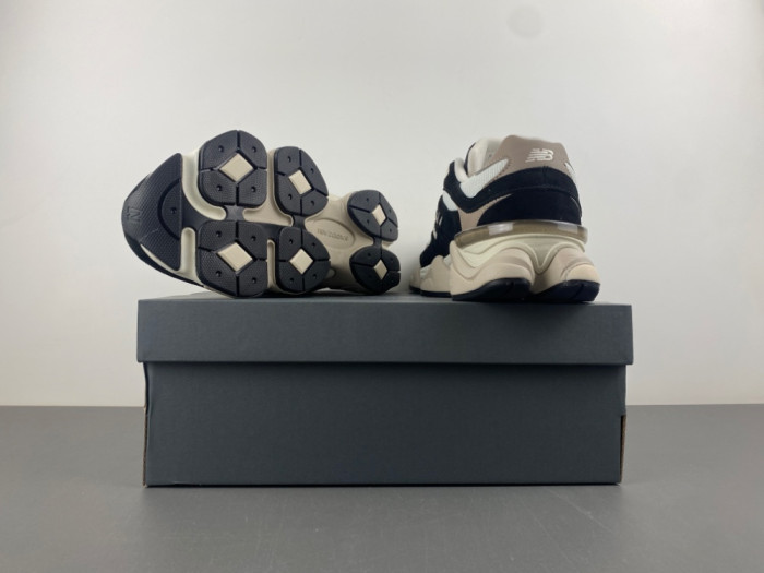 New Balance 9060 Sea Salt Bone U9060BLZ