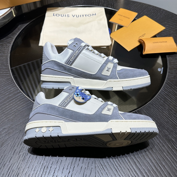 LV snekaers L0000889
