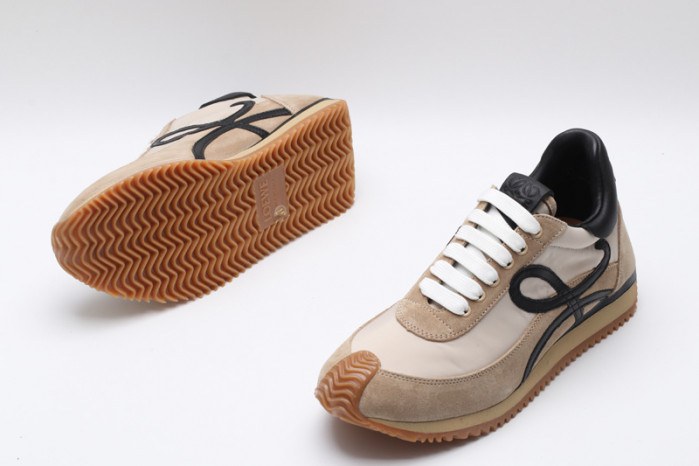 LOEWE SNEAKERS LW006