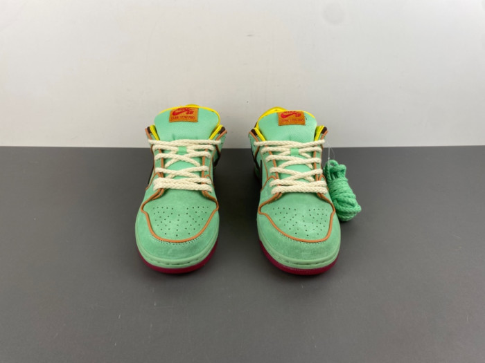 Nike SB Dunk Low Rodeo Tourmaline HF3058-300