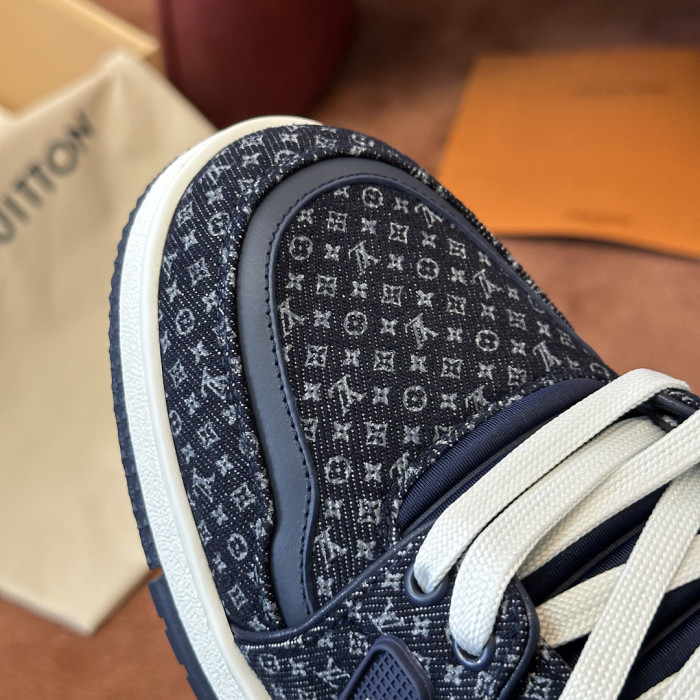 LV snekaers L0000905