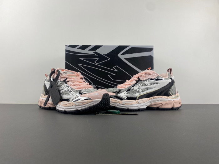 Off-White Be right back OWIA289F24