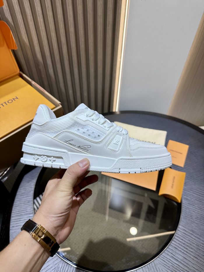 LV snekaers L0000367