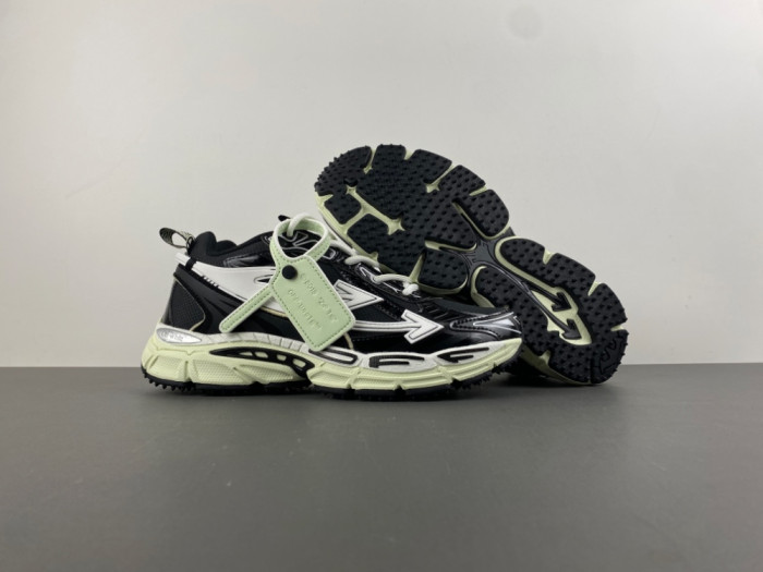 Off-White Be right back OWIA289F40