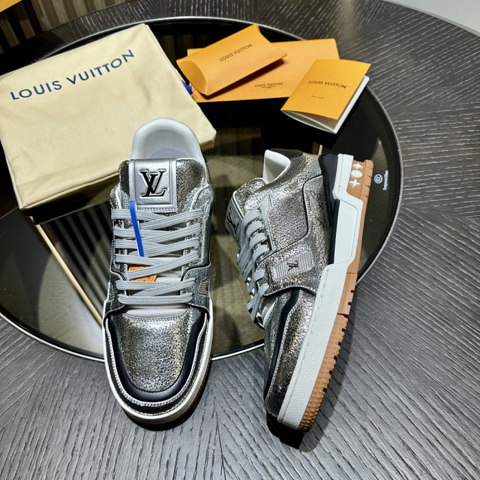 LV snekaers L0000706
