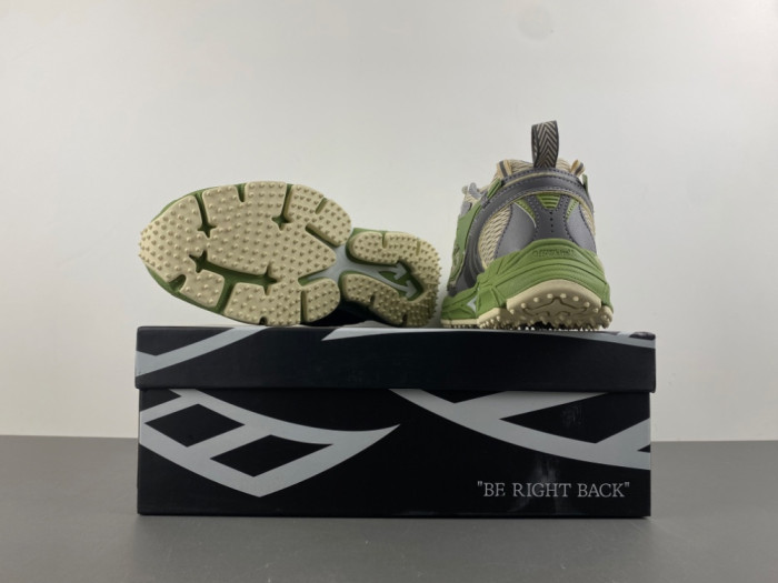 Off-White Be right back OWIA289F43