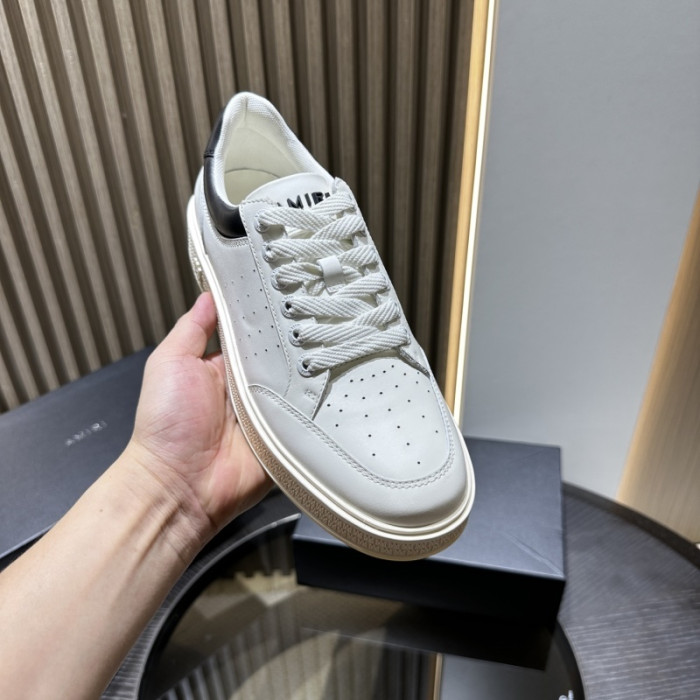 A*iri Sneakers AM236