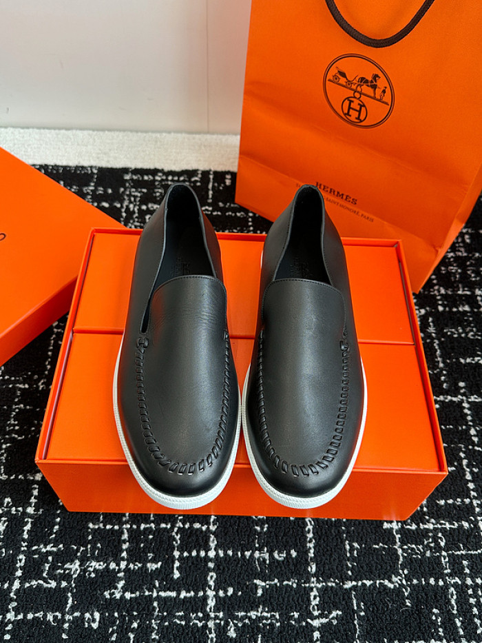 Hermes loafers HM068