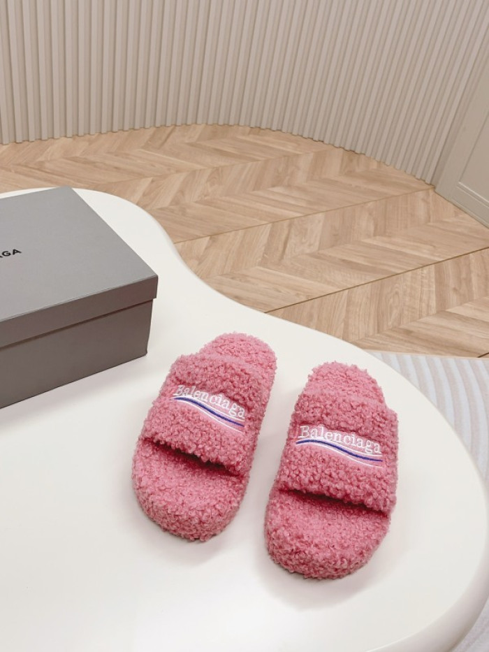 Balenciag* Sandal BS77