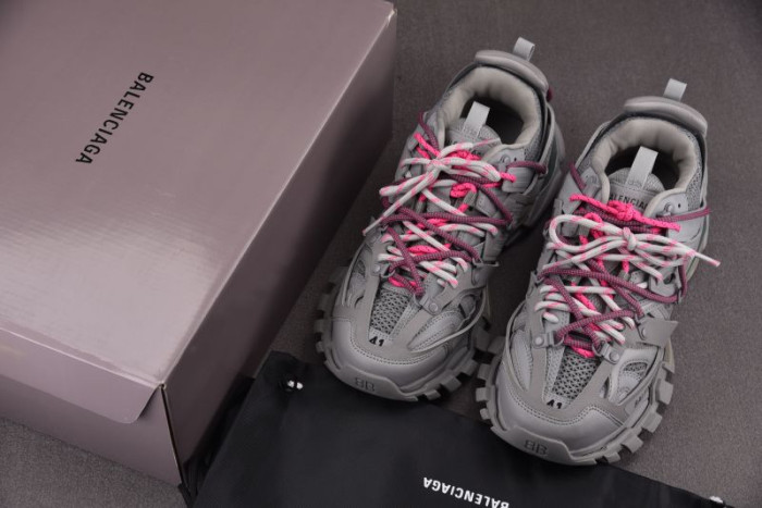 BALENCIAGA TRACK WTRHK 1013
