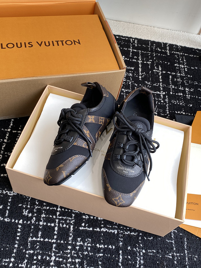 LV snekaers L0000573