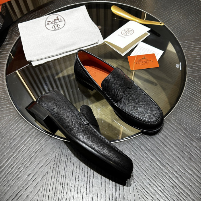 Hermes loafers HM055