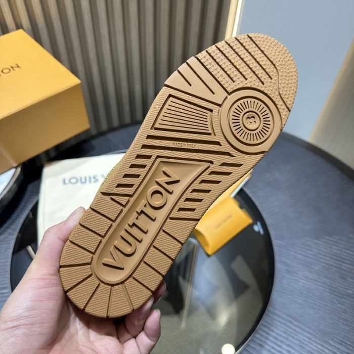 LV snekaers L0000523