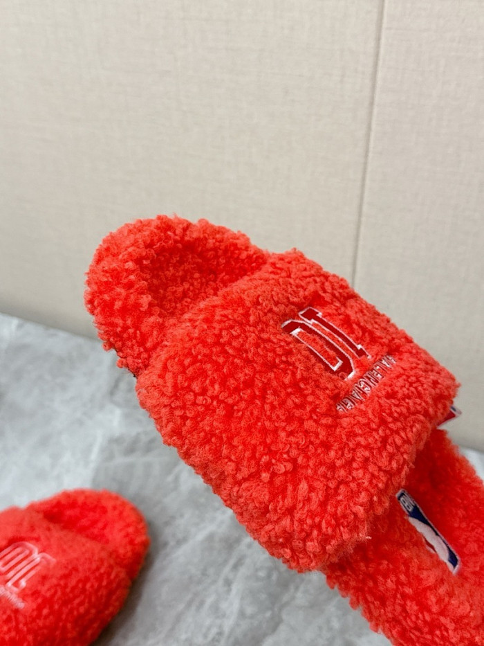 Balenciag* Sandal BS118