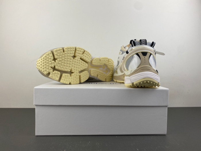 Off-White Be right back OWIA289F73