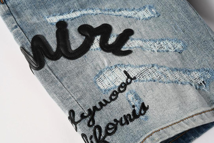 AM1RI SHORTS AM056