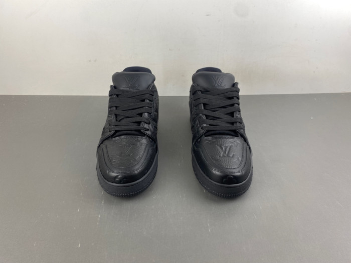LV snekaers L0000725