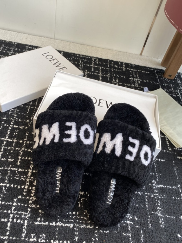 L0EWE Sandal LWS06