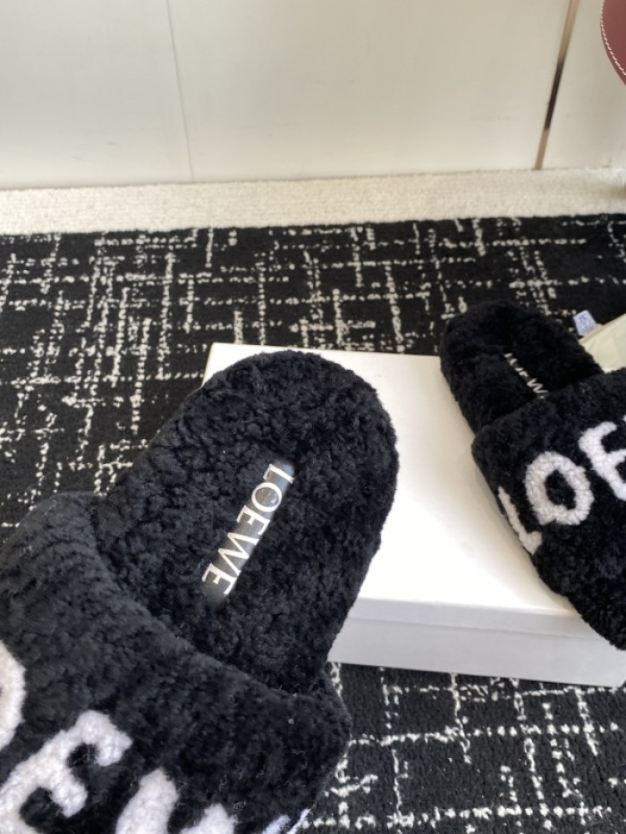 L0EWE Sandal LWS06