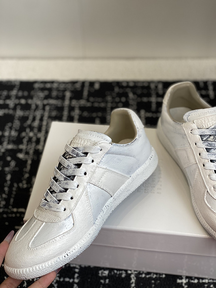 ma*s*n Ma*i*la calfskin s57ws0332