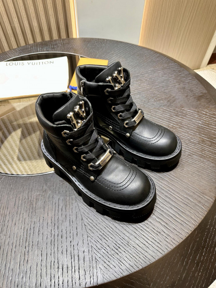 LV Boots L0000390
