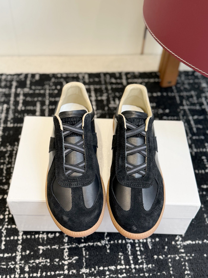 Ma1s0n Marg*e1a CALFSKIN S57WS0408